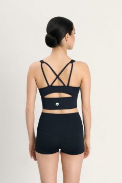 Sportlicher Crop-Top mit breiten Trägern und Rücken-Cutout