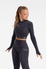 Tops und T-Shirts